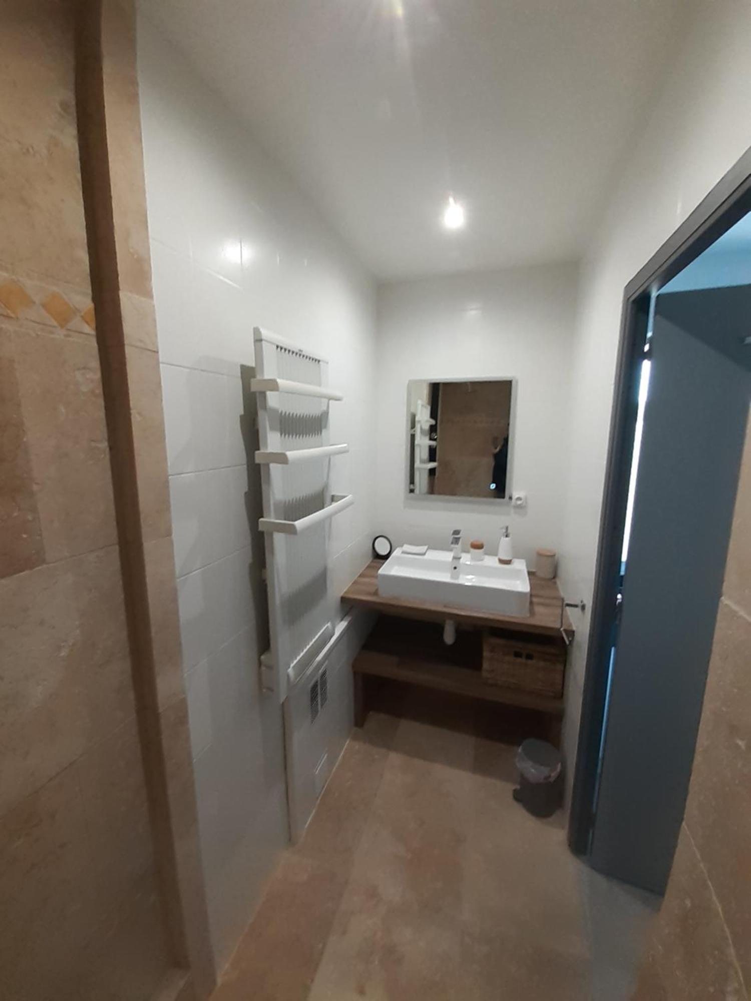 B&B Gite D'Ayran Saint-Quentin-la-Poterie Exterior foto